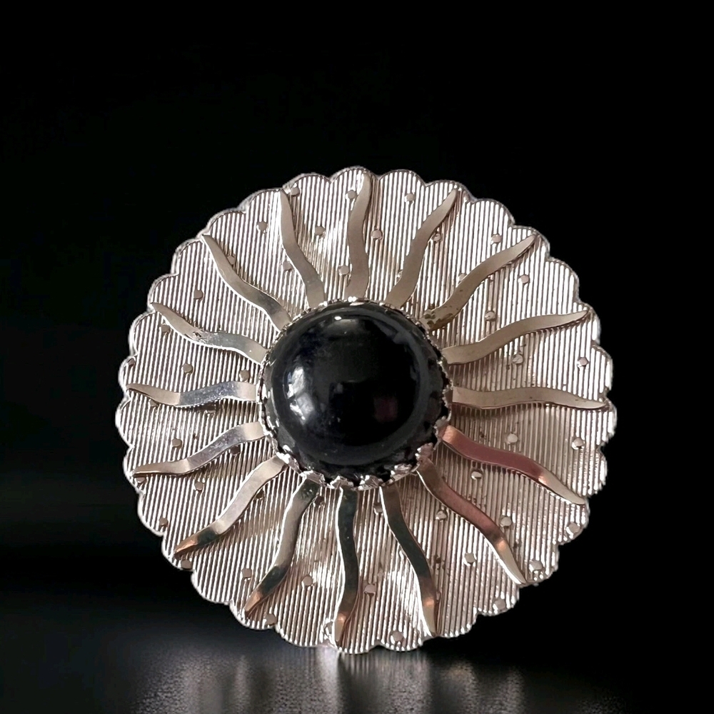 Vintage Sarah Coventry Black Beauty Silver Tone Brooch Pin